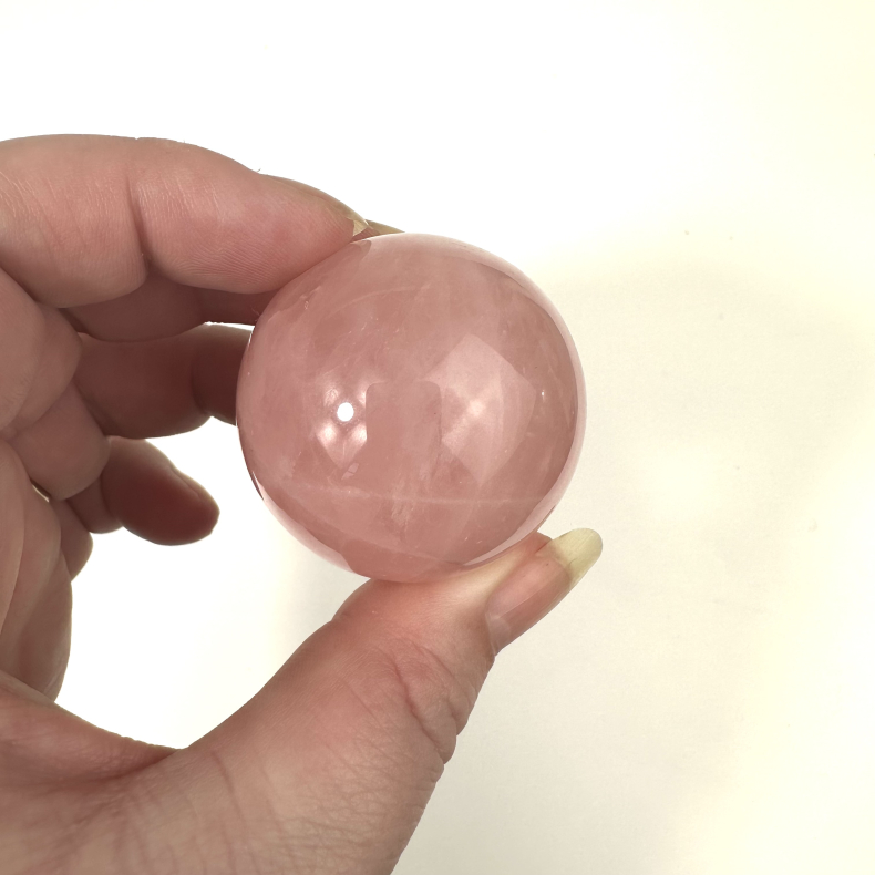 Rosakvarts, kugle, lille 