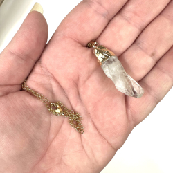 Kvarts vedhng, r m. Kde 