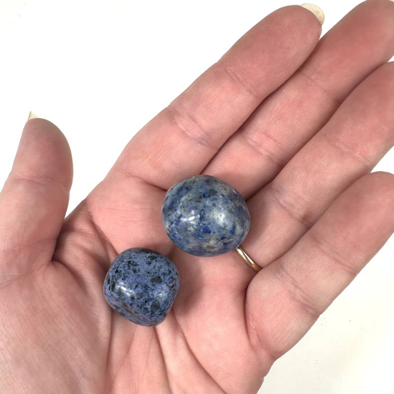 Bl Dumortierit, Lommesten 