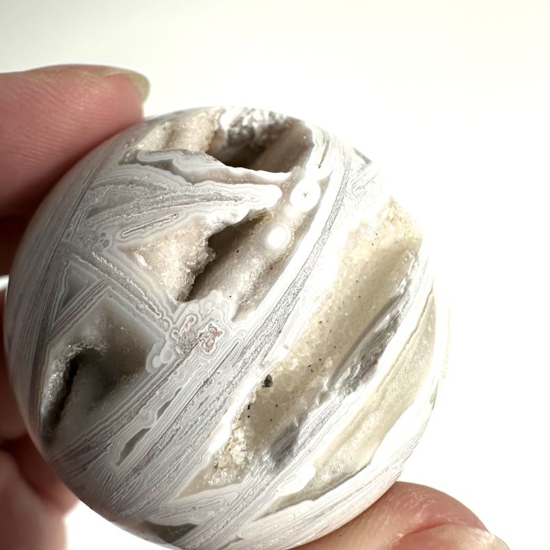 Hvid Agat/ Freds Agat kugle A 