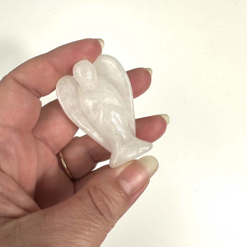 Bjergkrystal Engel mellem 