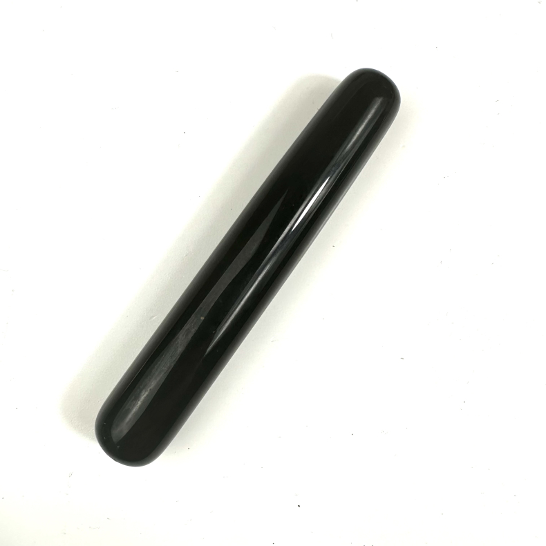 Sort obsidian yoni stav 