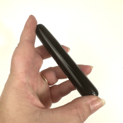 Sort obsidian yoni stav 