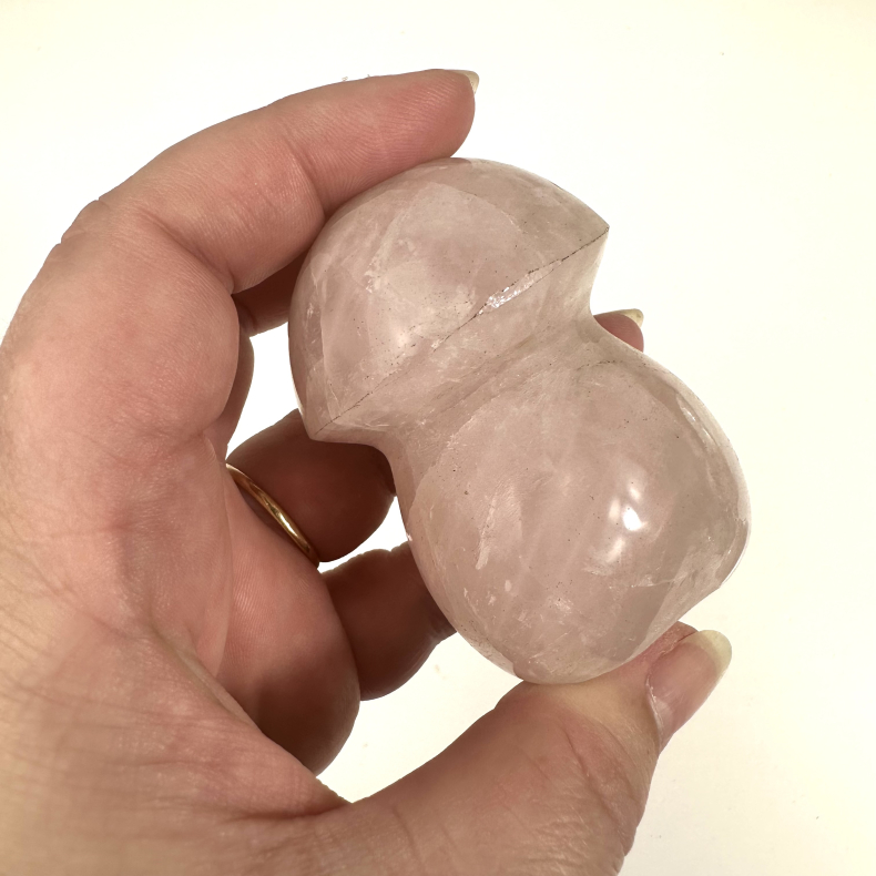 Rosakvarts svamp mellem 