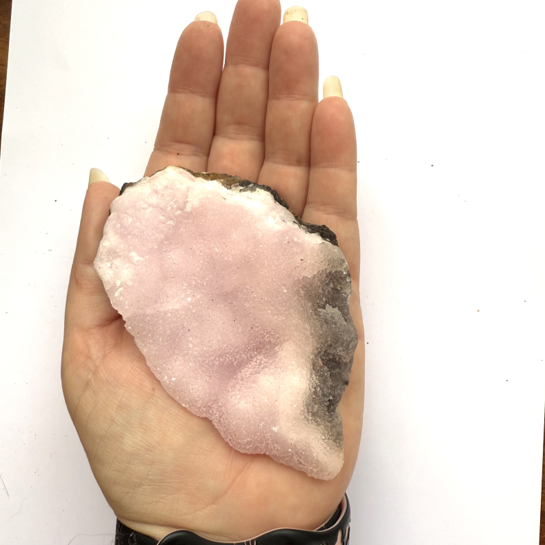 Pink Aragonit r i M asos 