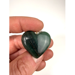 Gr�n aventurin hjerte vedh�ng 
