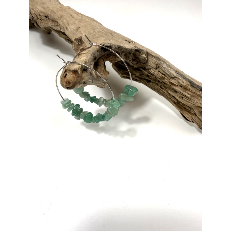 Gr�n aventurin �renring med chips 