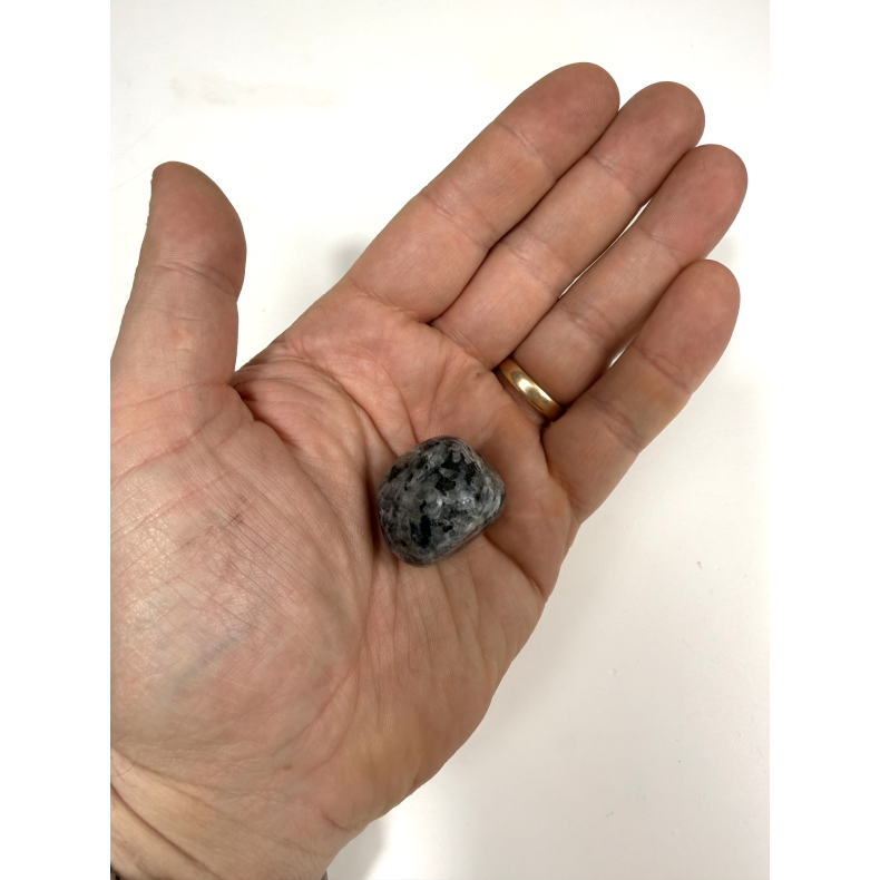 Larviki/bl� m�nesten, Lommesten 