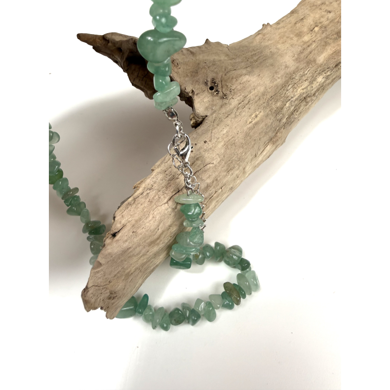 Gr�n aventurin halsk�de med chips 