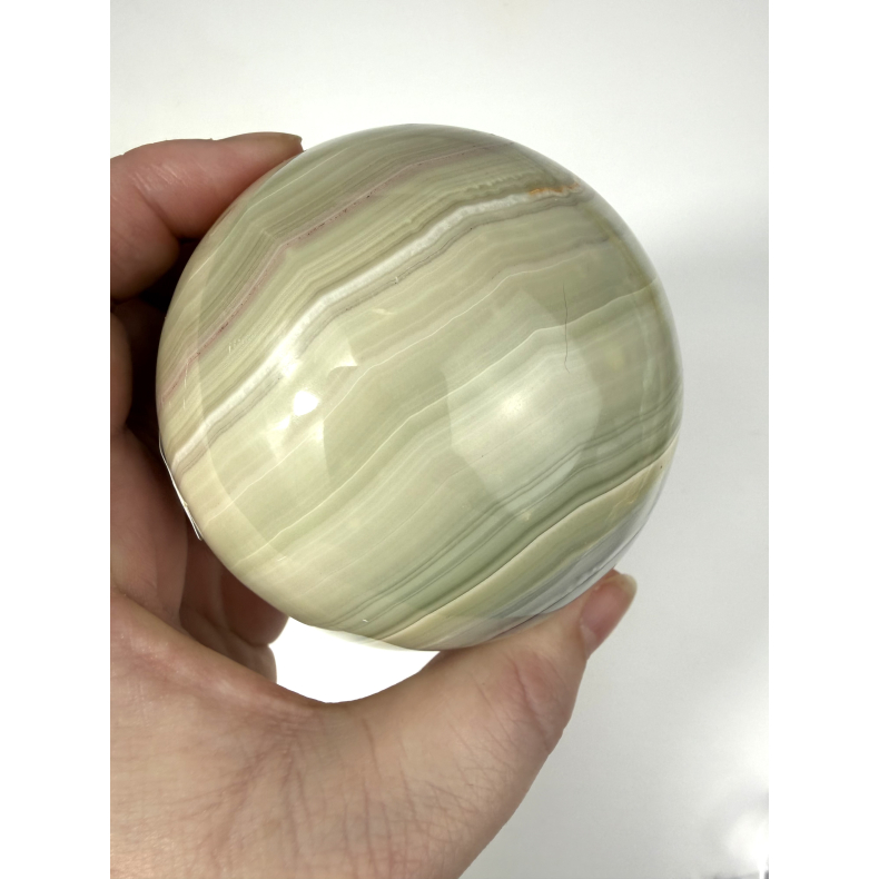 Gr�n onyx kugle �