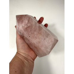 Rosakvarts T�rn �