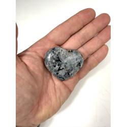 Larvikit/ bl� m�nesten hjerte A