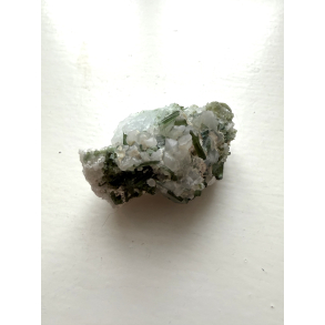 Gr�n Turmalin i kvarts C 