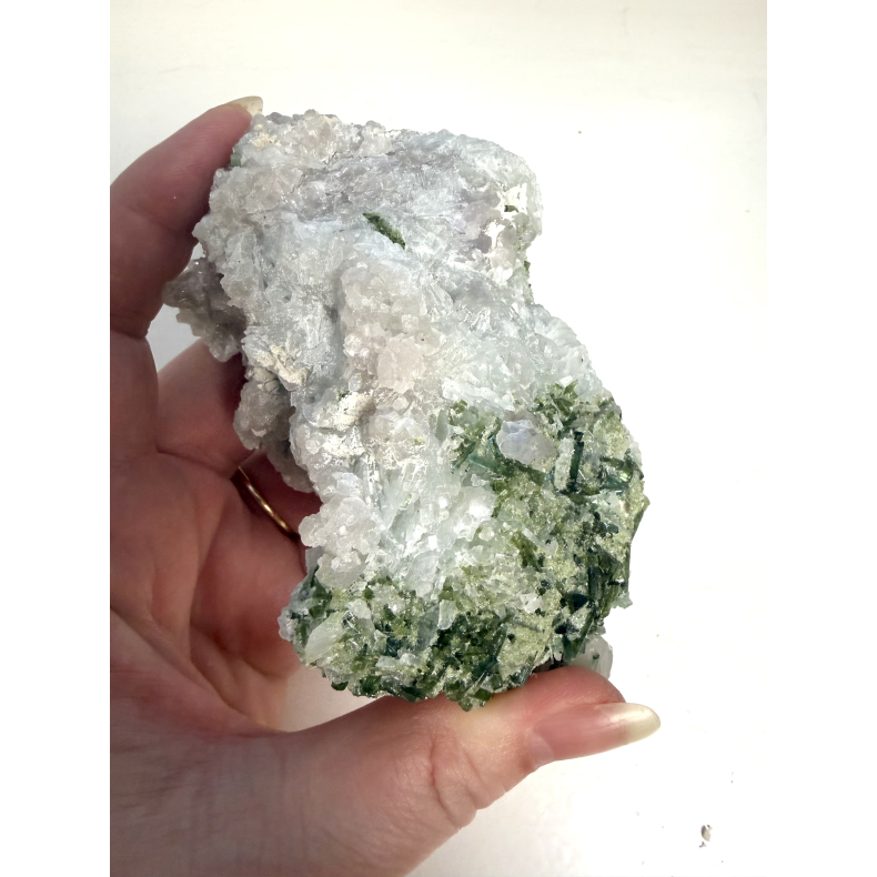 Gr�n Turmalin i kvarts E 