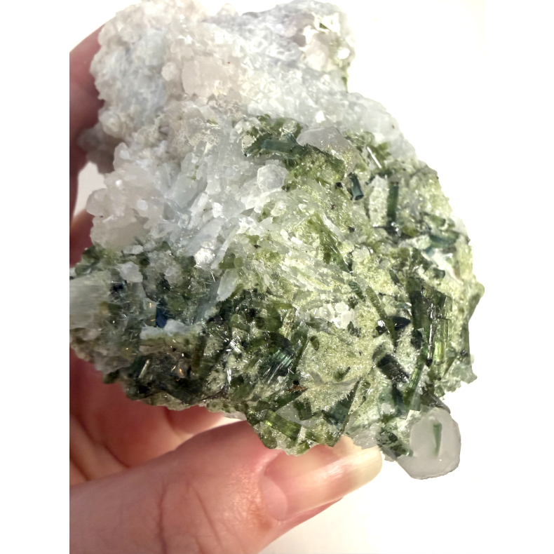 Gr�n Turmalin i kvarts E 