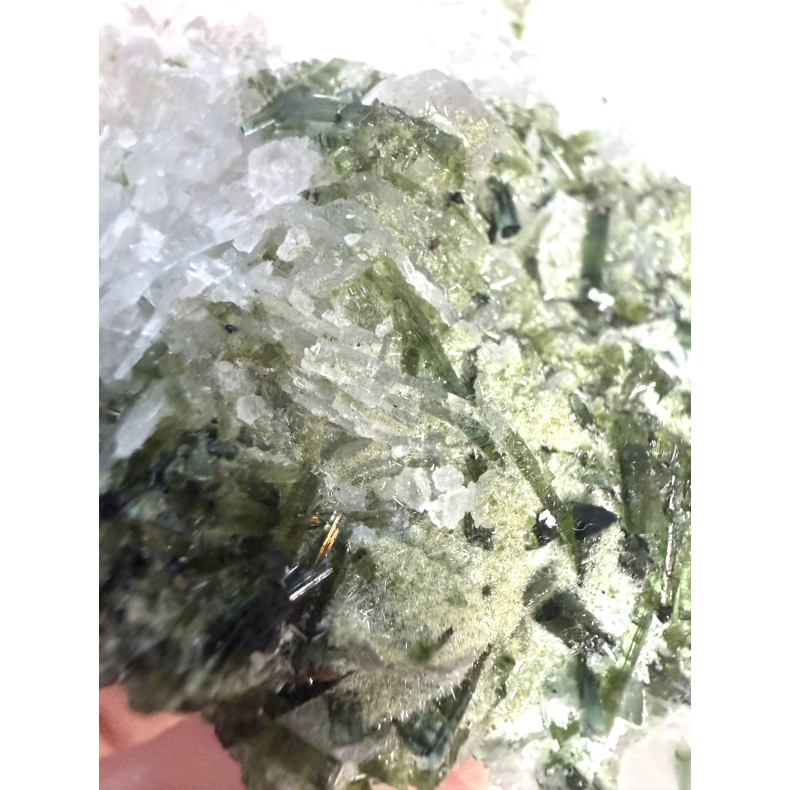 Gr�n Turmalin i kvarts E 