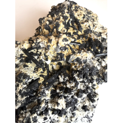 Sort Turmalin i kvarts F 