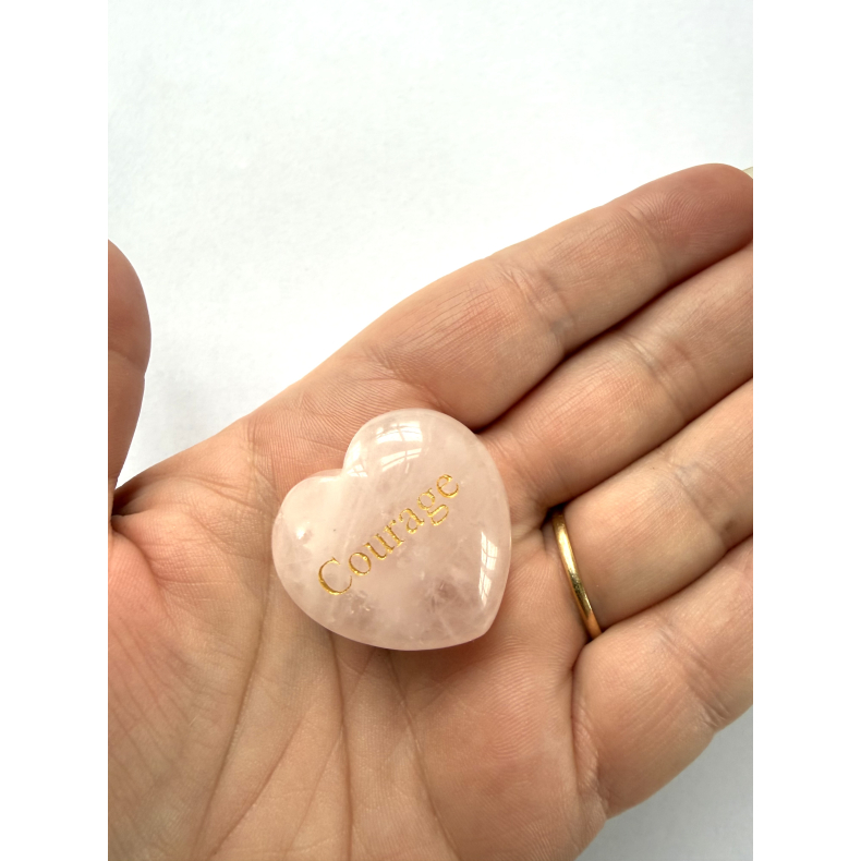 Rosakvarts hjerte m tekst 