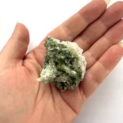 Gr�n Turmalin i kvarts I 