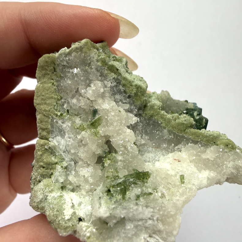 Gr�n Turmalin i kvarts H 