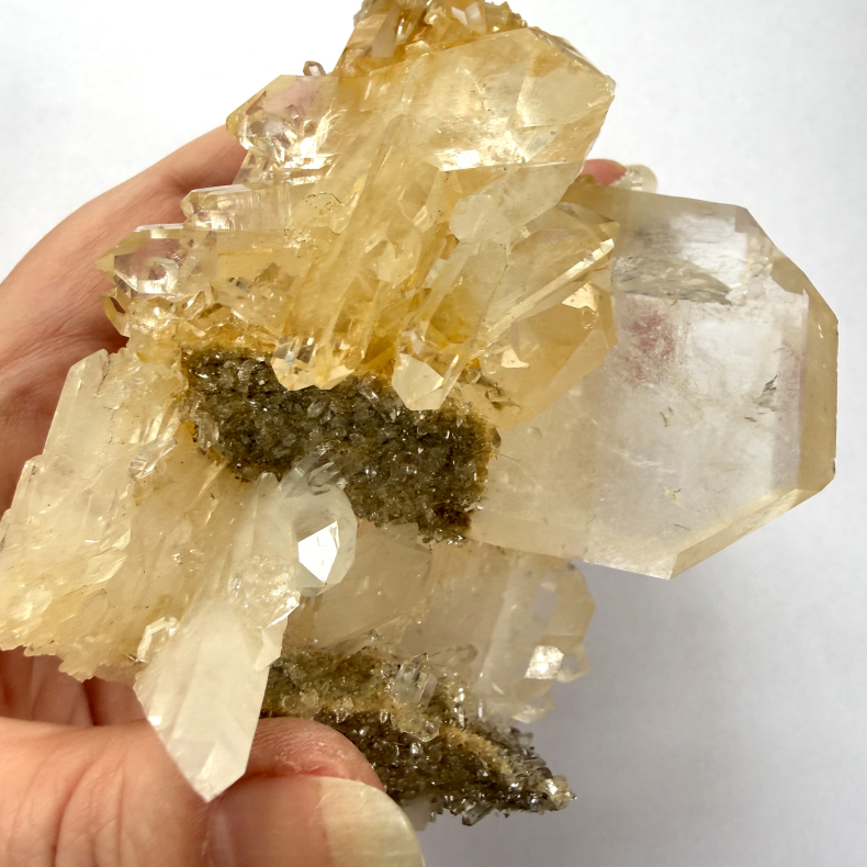 Kvarts m Golden Healer klynge A