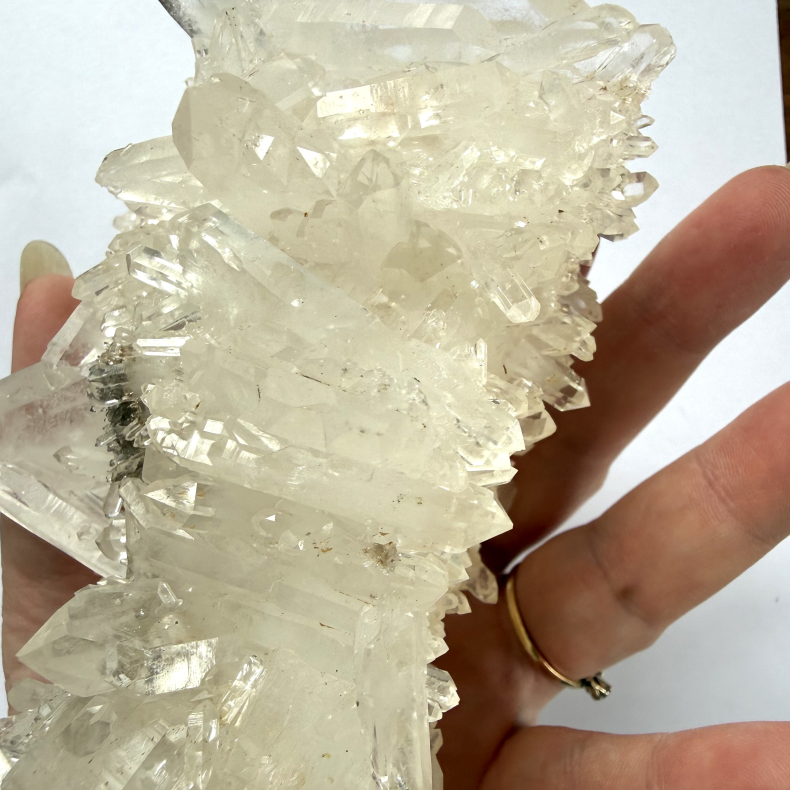 Bjergkrystal klynge W