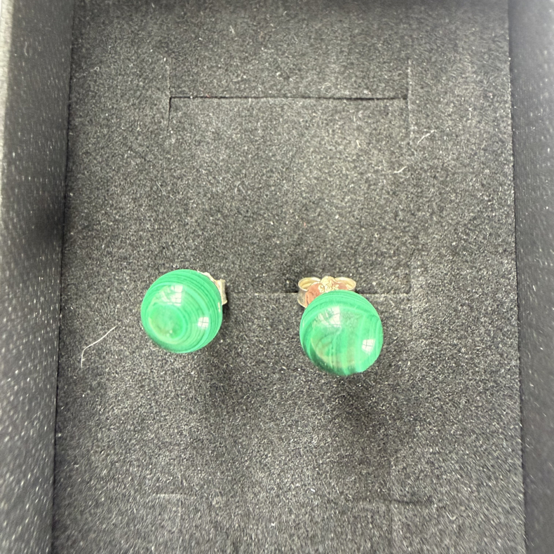 Malakit �restikker i s�lv 