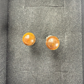 Tiger�je �restikker i s�lv 