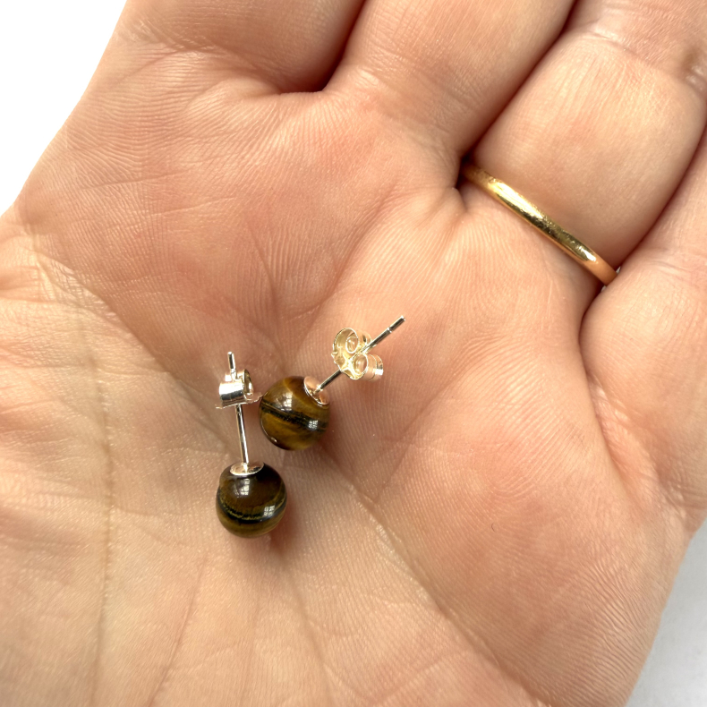 Tiger�je �restikker i s�lv 