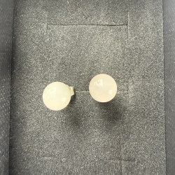 Rosakvarts �restikker i s�lv 