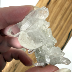 Bjergkrystal klynger meget klare asos 