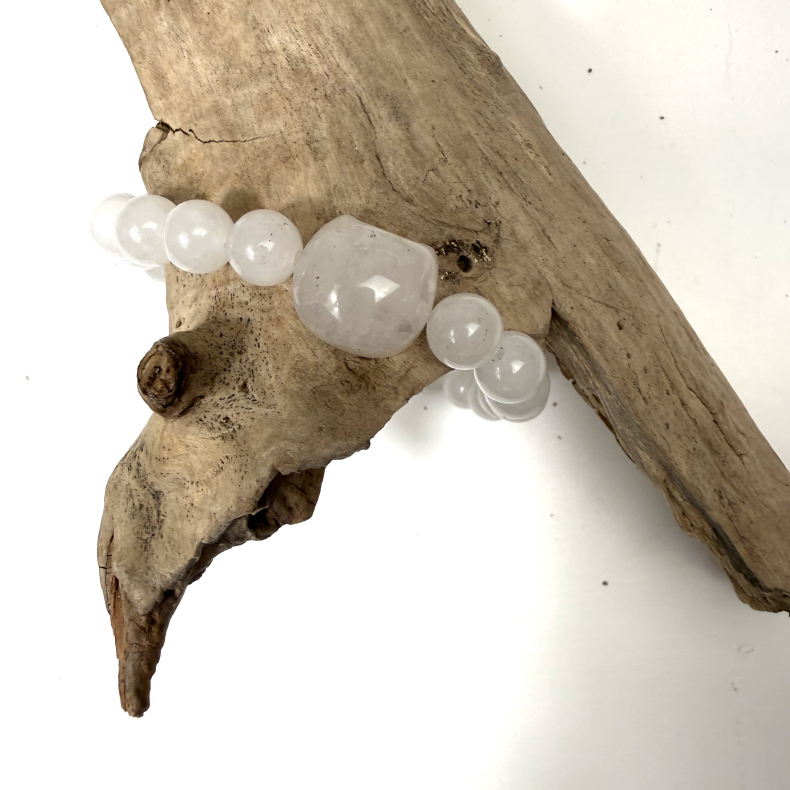 Bjergkrystal Armb�nd m kattehoved 