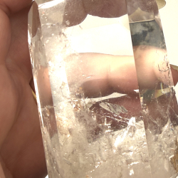 Bjergkrystal meget klar t�rn 