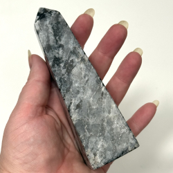 Larvikit/ bl� m�nesten T�rn �