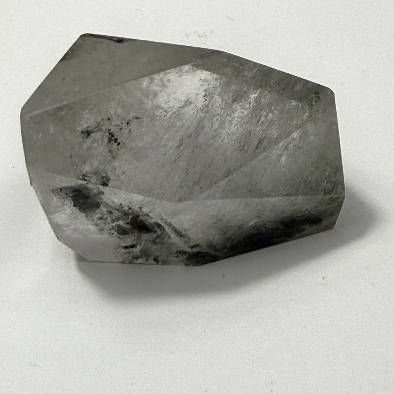 Phantom kvarts figur 