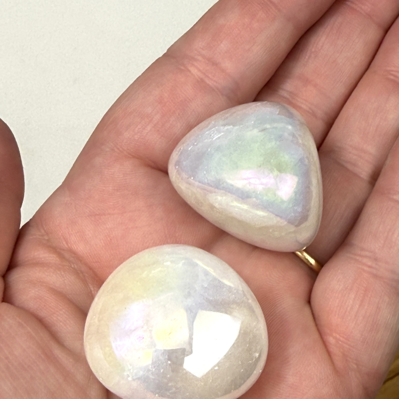 Aura Bjergkrystal, Lommesten 