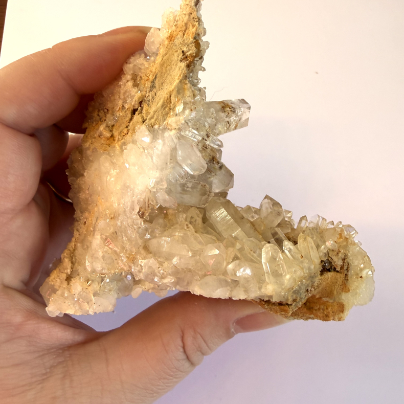 Bjergkrystal m Golden Healer Klynge W