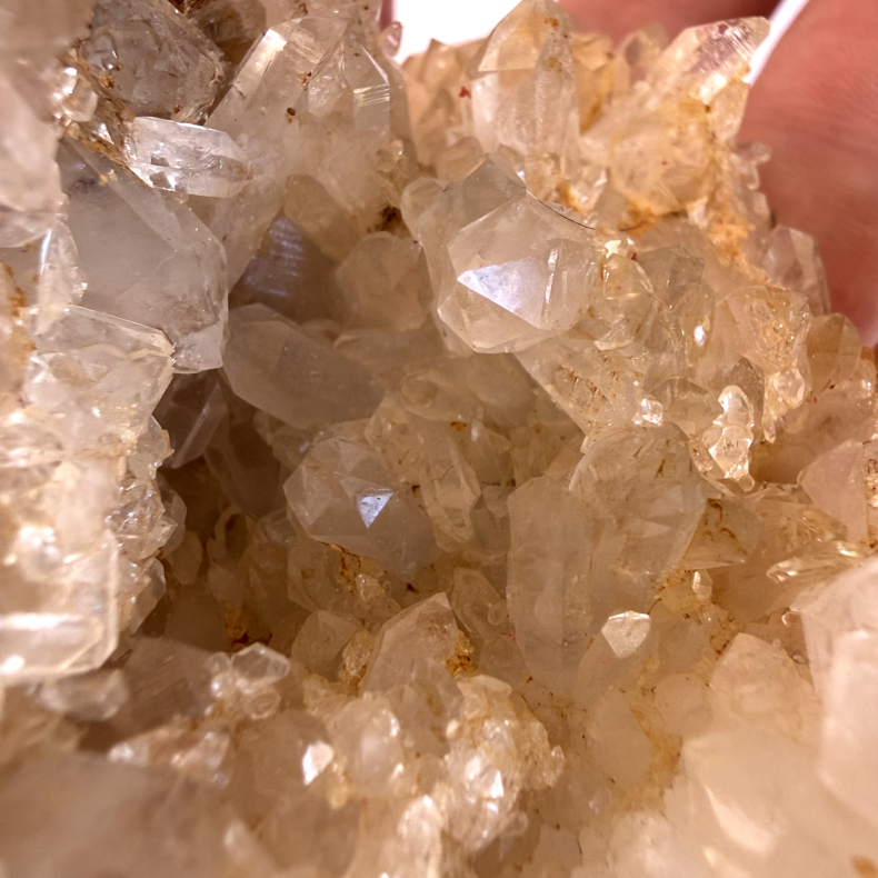 Bjergkrystal m Golden Healer Klynge W