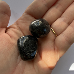 Nuummite, Lommesten 