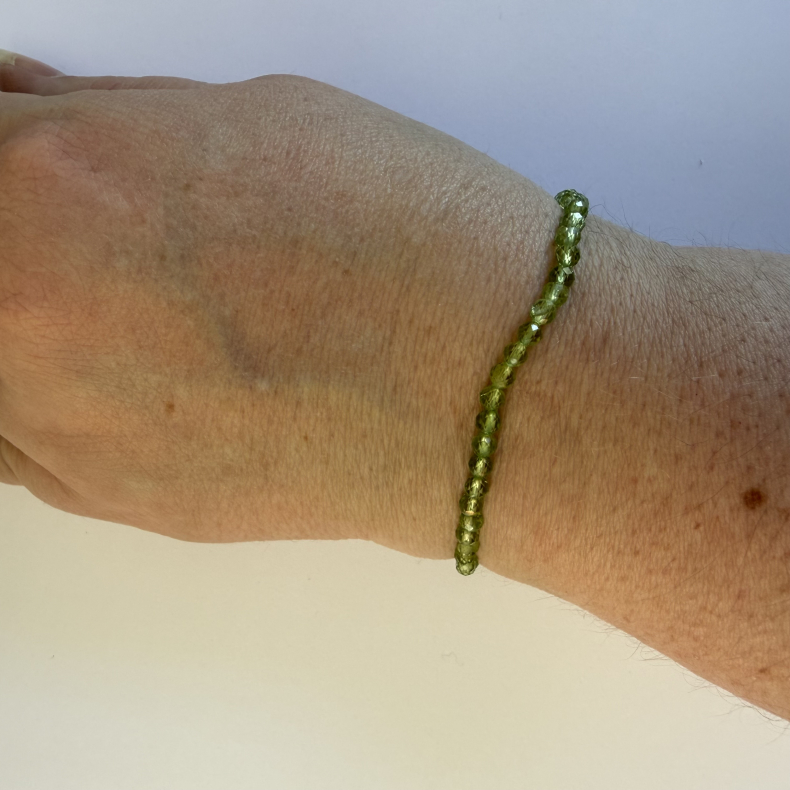 Peridot, Armb�nd 4mm