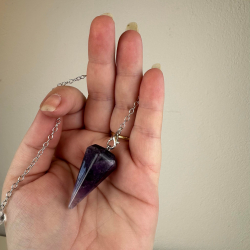 Pendul Ametyst spids