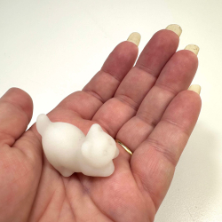 Hvid Jade, stende kat 